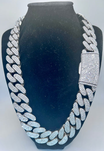 22mm Super Heavy Iced Out VVS Cuban Chain
