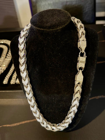 12mm Wheat Leaf 3D Cuban Iced Out VVS
